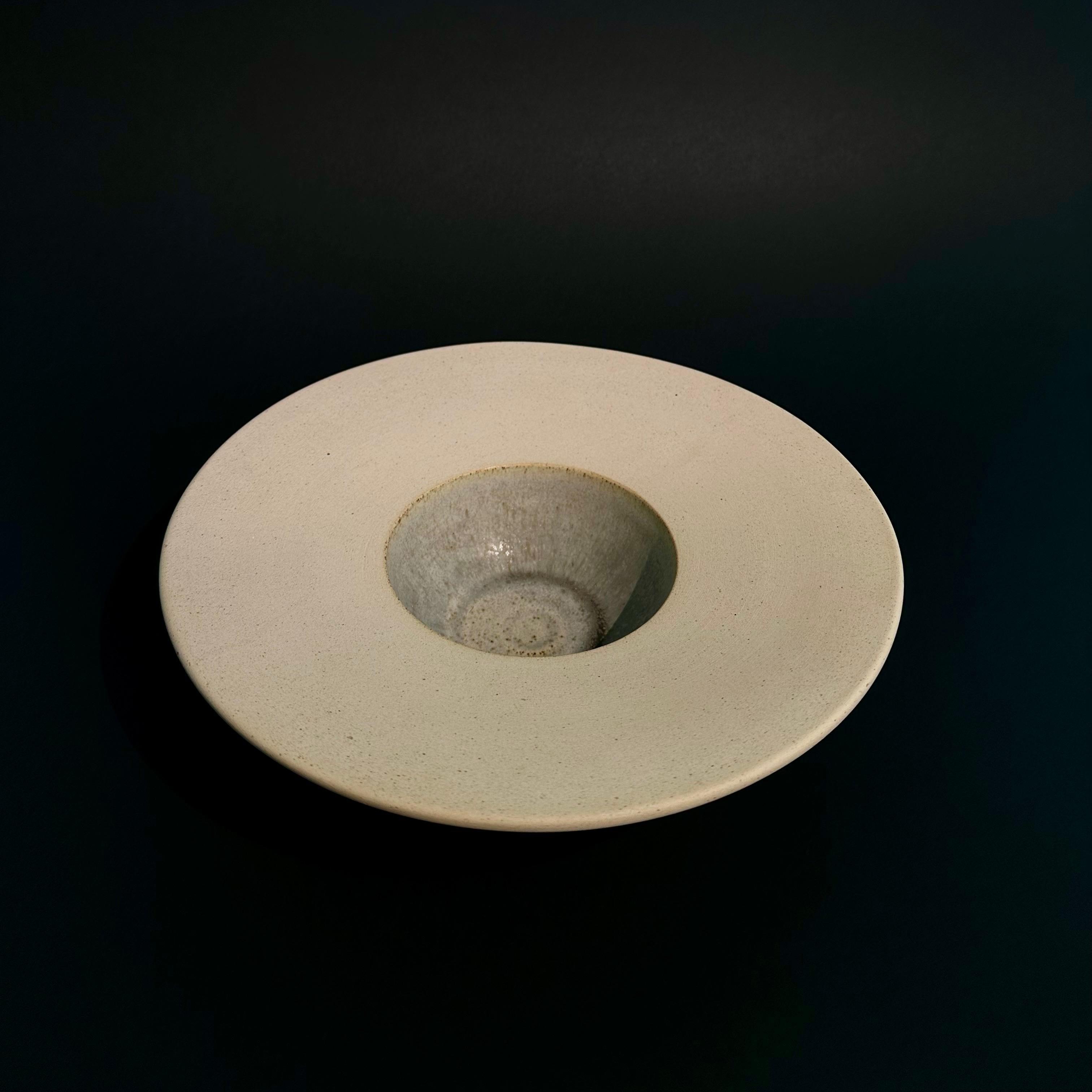 Saturn & Cloche