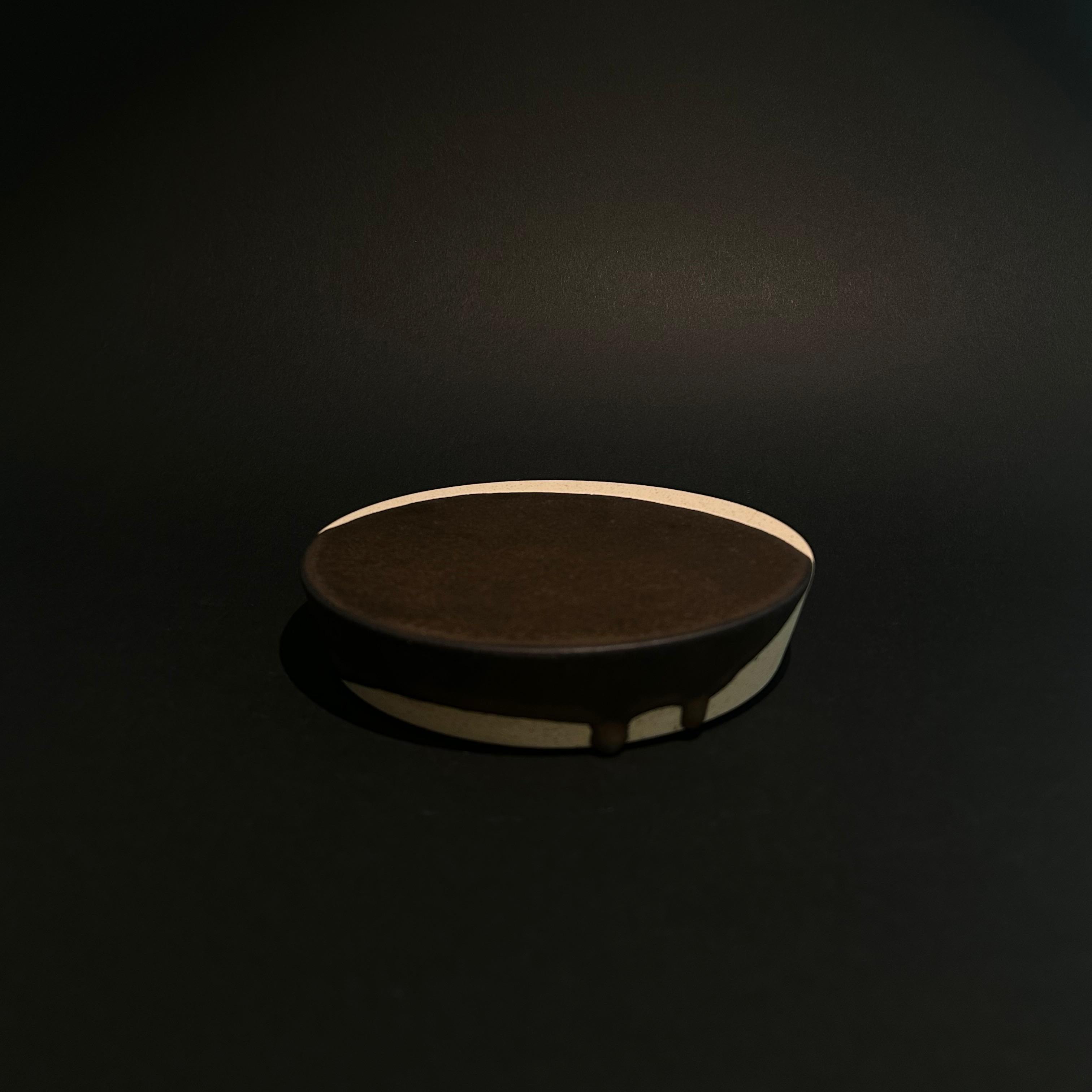 Basic shaped platform