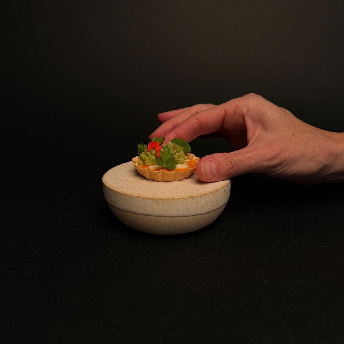 Small rounded Platform