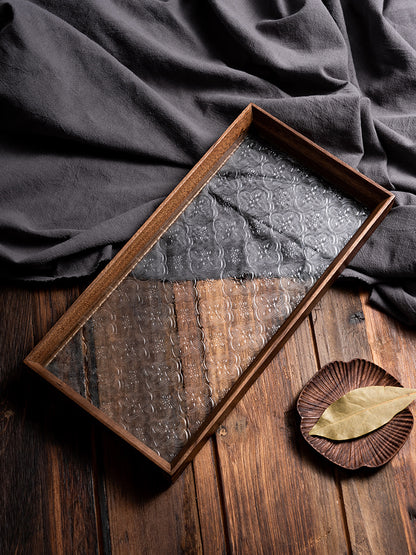 Wooden serving tray whit glass