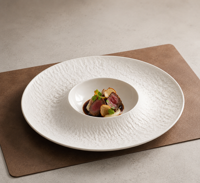 Umbra Plate