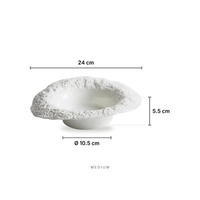 Arctic Texture Plate Medium – dimensions: length 24 cm, height 5.5 cm, base diameter 10.5 cm