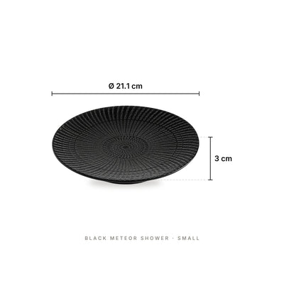 Black Spiral - Plate Black Meteor Shower Small – dimensions: diameter 21.1 cm, height 3 cm
