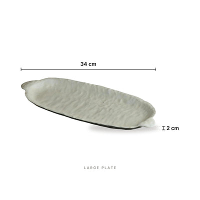 Dimples - Stoneware Set Large Plate – dimensions: length 34 cm, height 2 cm