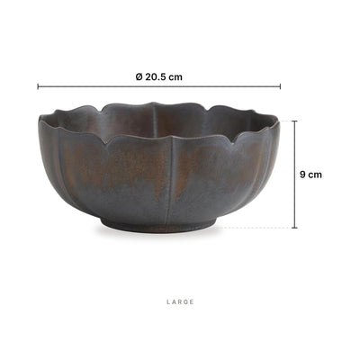 Iron Blossom - Bowl Large – dimensions: diameter 20.5 cm, height 9 cm