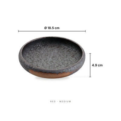 Kyoto Kiln - Plate Red Medium – dimensions: diameter 18.5 cm, height 4.9 cm