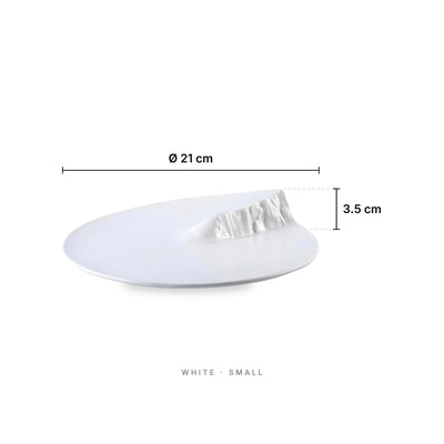 Mountain Cliff - Plate White Small – dimensions: diameter 21 cm, height 3.5 cm
