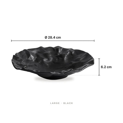 New Home - Deep Plate Large Black – dimensions: diameter 28.4 cm, height 6.2 cm
