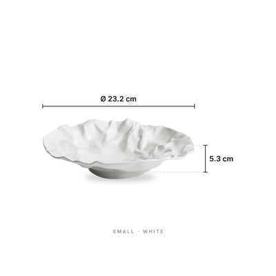 New Home - Deep Plate Small White – dimensions: diameter 23.2 cm, height 5.3 cm