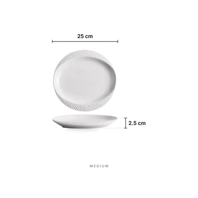 Pluto Texture Plate Medium – dimensions: length 25 cm, height 2.5 cm