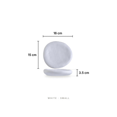 Zen Stone - Plates White Small – dimensions: length 16 cm, width 15 cm, height 3.5 cm