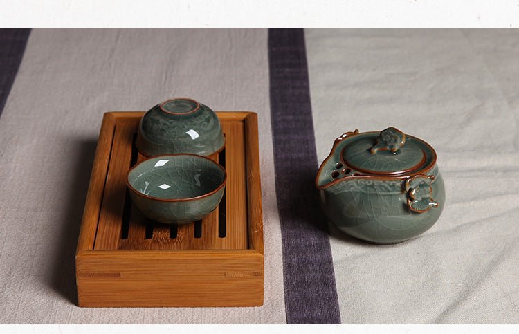 Ceramic tea set - TableGlow