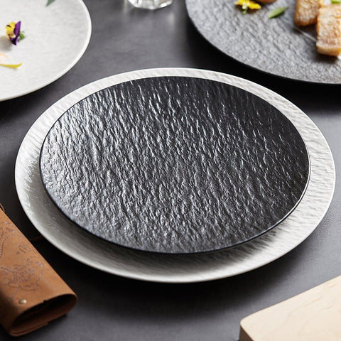 Rock Pattern Round Flat Plate - TableGlow