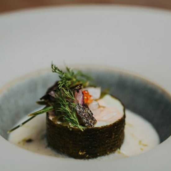 Saturn & Cloche - Plate set