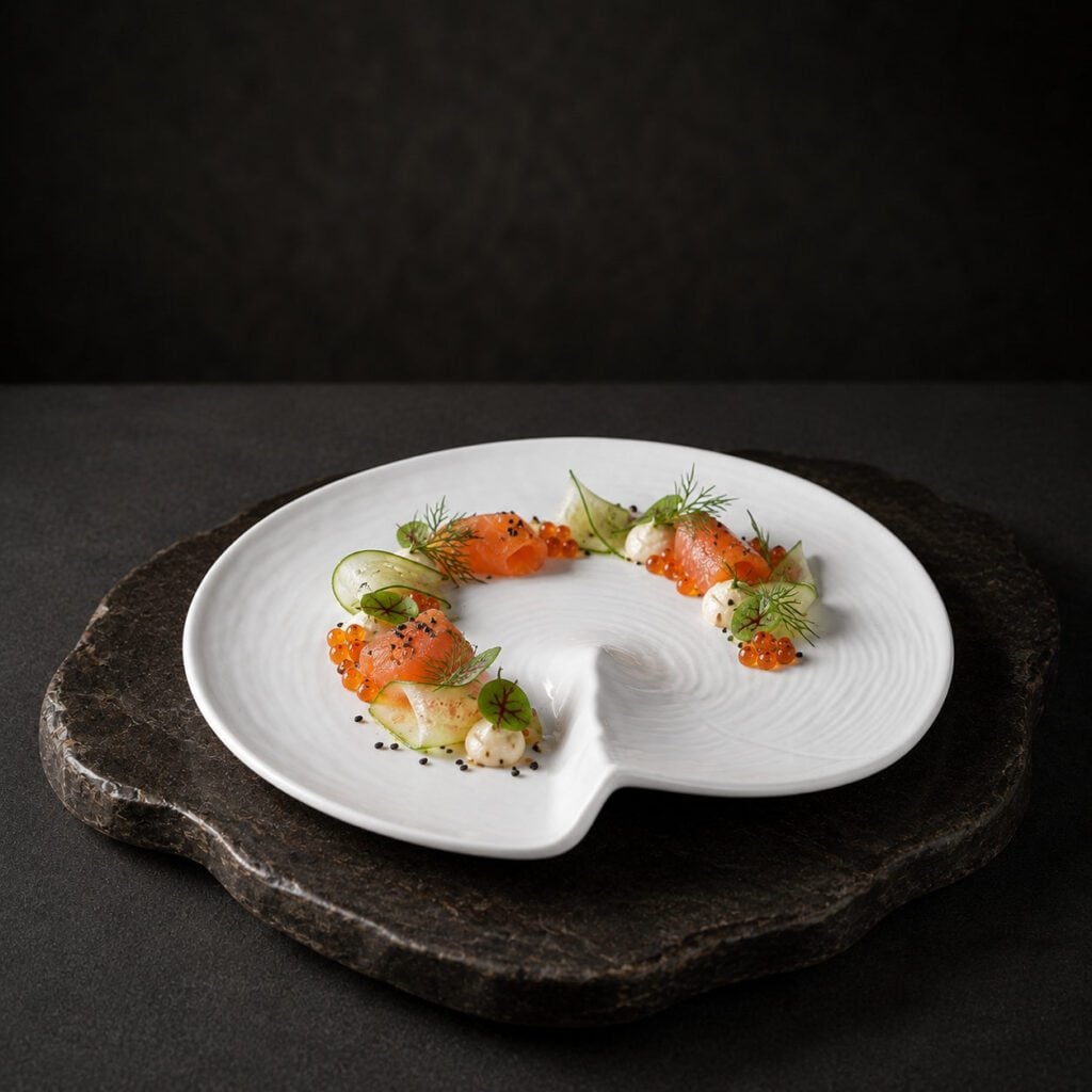Mountain Cliff - Plate