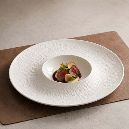 Umbra Plate