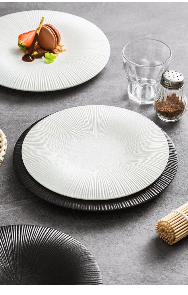 Solar Elegance - Plate