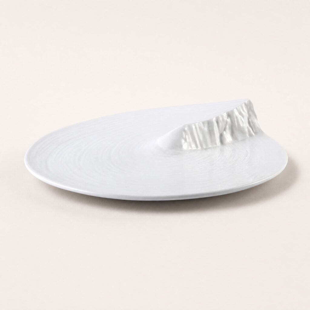Mountain Cliff - Plate
